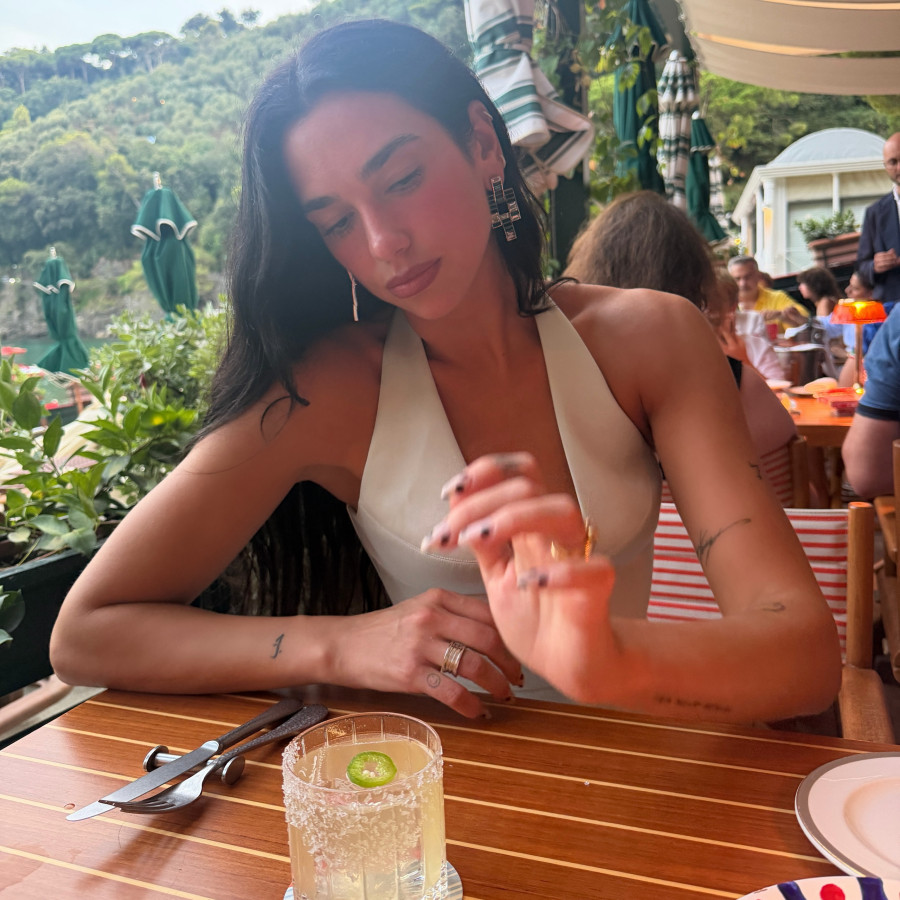 dua-lipa-3.jpg