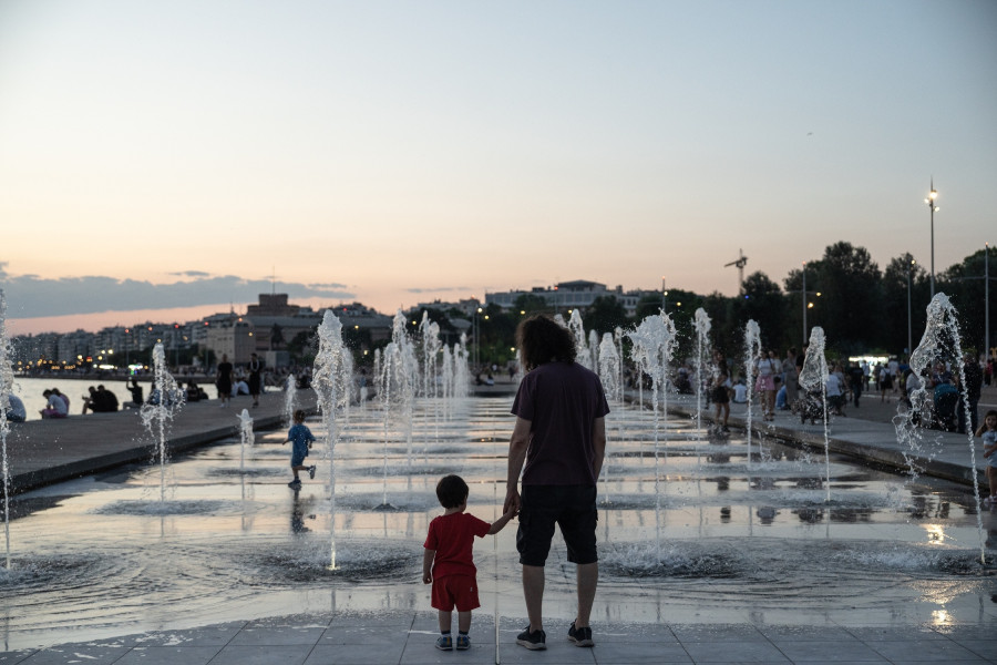 ζεστη θεσσαλονικη