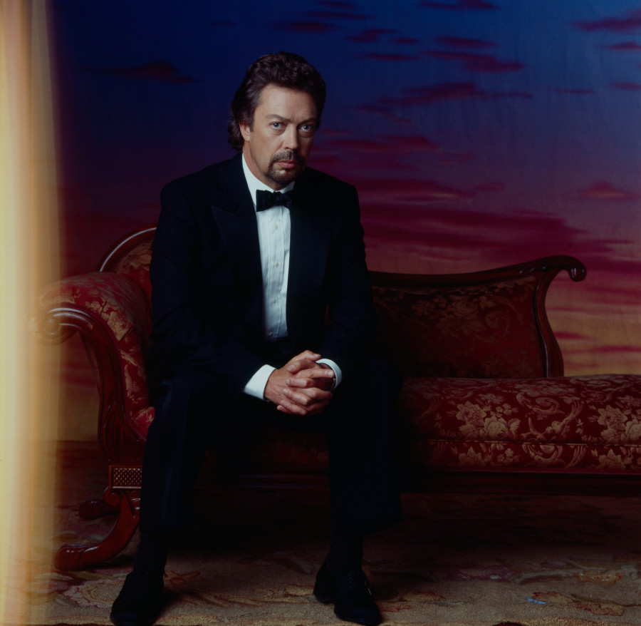 Tim Curry.