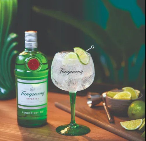 tanqueray.jpg