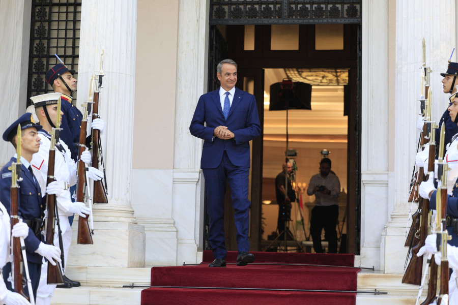 [389194] ΣΥΑΝΤΗΣΗ ΤΟΥ ΠΡΩΘΥΠΟΥΡΓΟΥ ΚΥΡΙΑΚΟΥ ΜΗΤΣΟΤΑΚΗ ΜΕ ΤΟΝ ΠΡΟΕΔΡΟ ΤΗΣ ΔΗΜΟΚΡΑΤΙΑΣ ΤΟΥ ΛΙΒΑΝΟΥ ΣΤΡΑΤΗΓΟΥ JOSEPH AOUN  (ΓΙΩΡΓΟΣ ΚΟΝΤΑΡΙΝΗΣ / EUROKINISSI)