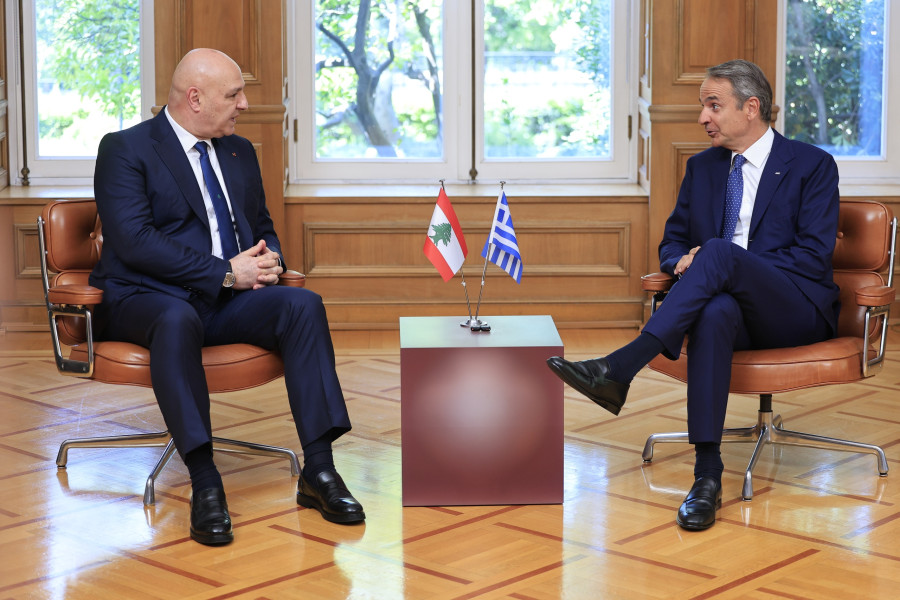 [389194] ΣΥΑΝΤΗΣΗ ΤΟΥ ΠΡΩΘΥΠΟΥΡΓΟΥ ΚΥΡΙΑΚΟΥ ΜΗΤΣΟΤΑΚΗ ΜΕ ΤΟΝ ΠΡΟΕΔΡΟ ΤΗΣ ΔΗΜΟΚΡΑΤΙΑΣ ΤΟΥ ΛΙΒΑΝΟΥ ΣΤΡΑΤΗΓΟΥ JOSEPH AOUN  (ΓΙΩΡΓΟΣ ΚΟΝΤΑΡΙΝΗΣ / EUROKINISSI)
