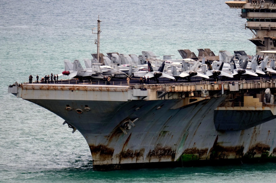 US Carrier; Abraham Lincoln; αεροπλανοφόρο Lincoln