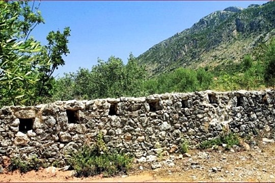 Η ξερολιθιά της Βέργας