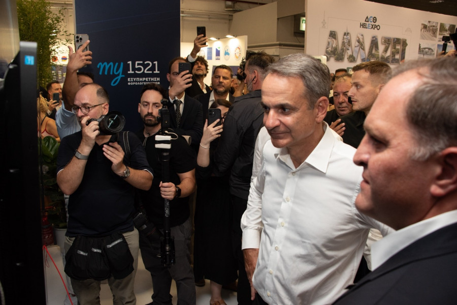 δεθ ααδε ευγενια μητσοτακης πιτσιλης