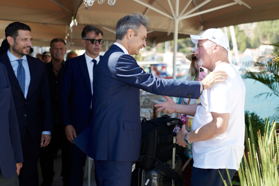 Ο ΠΡΩΘΥΠΟΥΡΓΟΣ ΚΥΡΙΑΚΟΣ ΜΗΤΣΟΤΑΚΗΣ ΣΤΙΣ ΕΚΔΗΛΩΣΕΙΣ ΓΙΑ ΤΗΝ 83Η ΕΠΕΤΕΙΟ ΑΠΕΛΕΥΘΕΡΩΣΗΣ ΤΟΥ ΚΑΣΤΕΛΛΟΡΙΖΟΥ(ΓΡ.ΤΥΠΟΥ.ΠΡΩΘΥ.ΠΑΠΑΜΗΤΣΟΣ ΔΗΜΗΤΡΗΣ/EUROKINISSI)