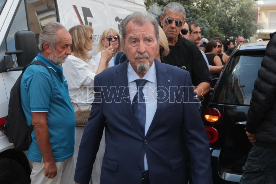 Γιάννης Τραγακης