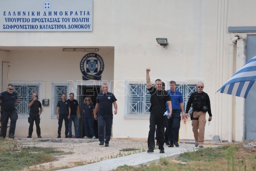 Κασιδιάρης αποφυλάκιση