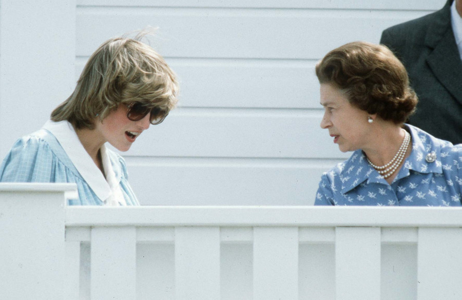 Diana And Queen At Polo