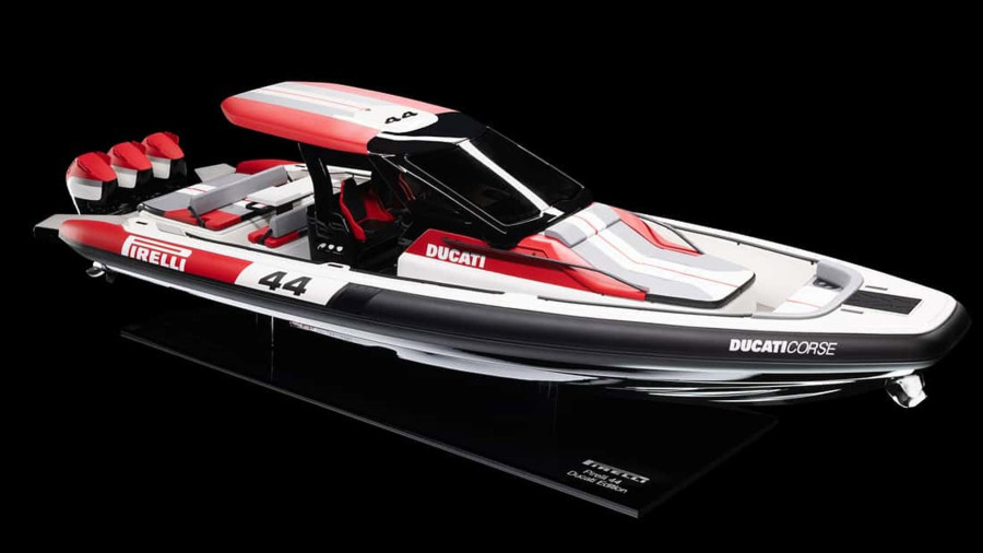 pirelli-44-ducati-edition-2.jpg