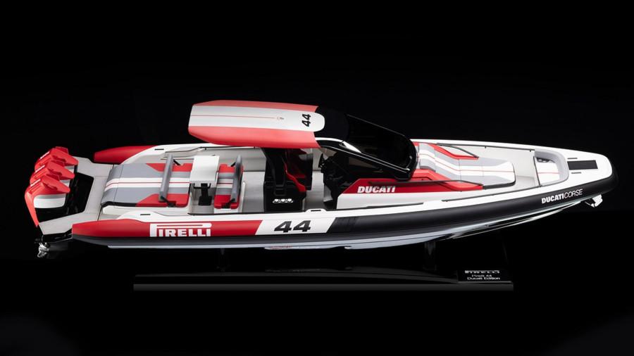 pirelli-44-ducati-edition-3.jpg