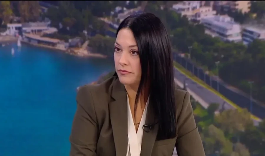 giannakopoulou-farantouris-sdoukou-xarientismos.webp