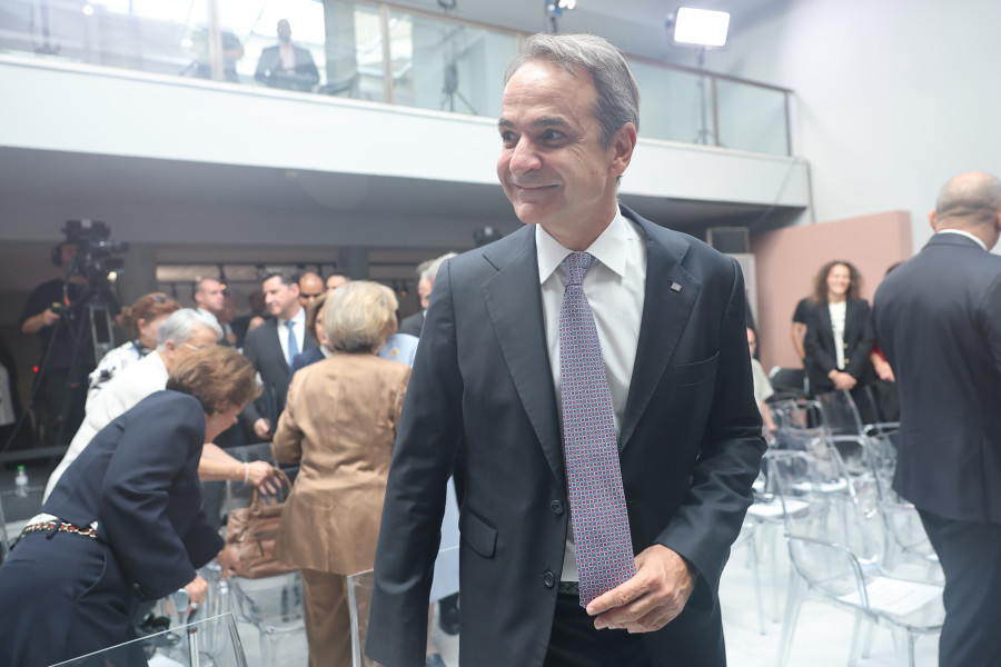 [389981] Ο ΠΡΩΘΥΠΟΥΡΓΟΣ ΚΥΡΙΑΚΟΣ ΜΗΤΣΟΤΑΚΗΣ ΚΑΙ Ο ΠΡΩΘΥΠΟΥΡΓΟΣ ΤΗΣ ΒΟΥΛΓΑΡΙΑΣ RUMEN RAVEN ΣΤΗ  ΤΕΛΕΤΗ ΥΠΟΓΡΑΦΗΣ ΠΡΩΤΟΚΟΛΛΟΥ ΓΙΑ ΤΗ ΠΑΡΑΔΟΣΗ - ΠΑΡΑΛΑΒΗ ΚΕΙΜΗΛΙΩΝ ΜΕΤΑΞΥ ΕΛΛΑΔΑΣ ΚΑΙ ΒΟΥΛΓΑΡΙΑΣ ΣΤΗΝ ΘΕΣΣΑΛΟΝΙΚΗ (ΒΑΣΙΛΗΣ ΒΕΡΒΕΡΙΔΗΣ/ ΜΟΤΙΟΝ ΤΕΑΜ)