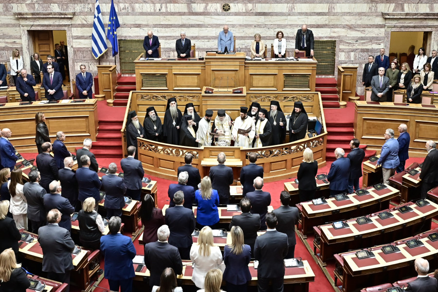 [390046] ΒΟΥΛΗ. ΗΜΕΡΗΣΙΑ ΔΙΑΤΑΞΗ ΟΛΟΜΕΛΕΙΑΣ. ΑΓΙΑΣΜΟΣ ΓΙΑ ΤΗΝ ΕΝΑΡΞΗ ΤΩΝ ΕΡΓΑΣΙΩΝ ΤΗΣ ΝΕΑΣ ΣΥΝΟΔΟΥ ΤΗΣ ΒΟΥΛΗΣ (ΜΙΧΑΛΗΣ ΚΑΡΑΓΙΑΝΝΗΣ / EUROKINISSI)