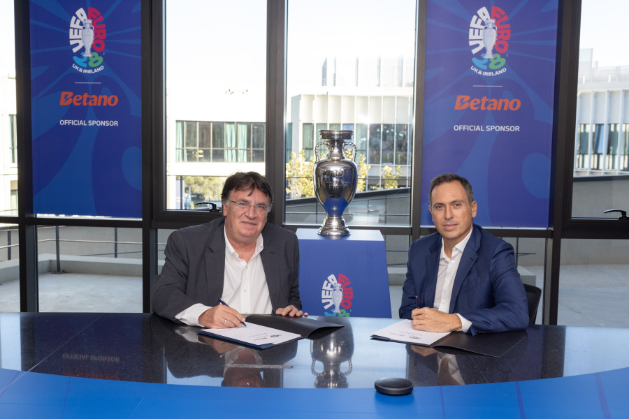 1791362904084-818498151-kaizen-gaming-x-uefasigning-ceremony-uefa-euro-2028.jpg