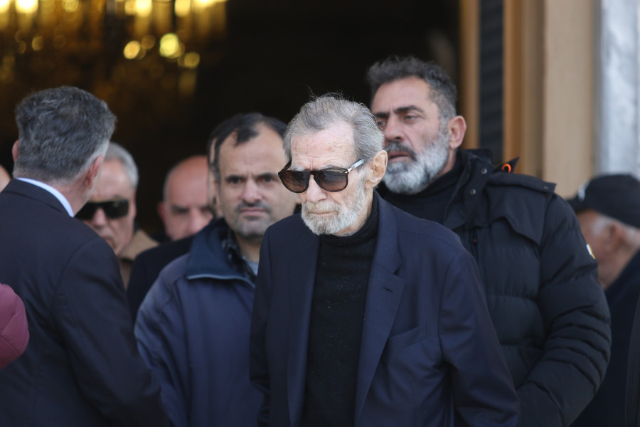 [375729] ΕΙΚΟΝΕΣ ΑΠΟ ΤΗΝ ΚΗΔΕΙΑ ΤΟΥ ΤΑΚΗ ΟΙΚΟΝΟΜΟΠΟΥΛΟΥ (ΜΑΡΚΟΣ ΧΟΥΖΟΥΡΗΣ / EUROKINISSI)