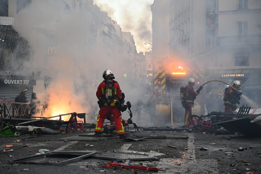 paris.jpg