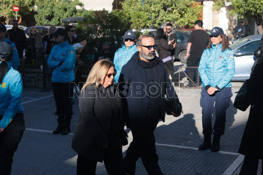Μνημόσυνο μαζωνάκη