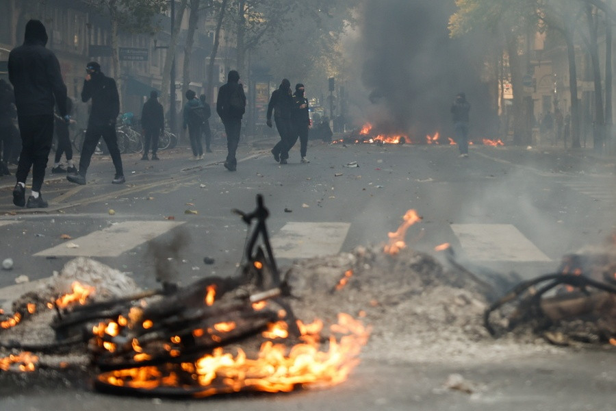 Nationwide protest against the high cost of living in France