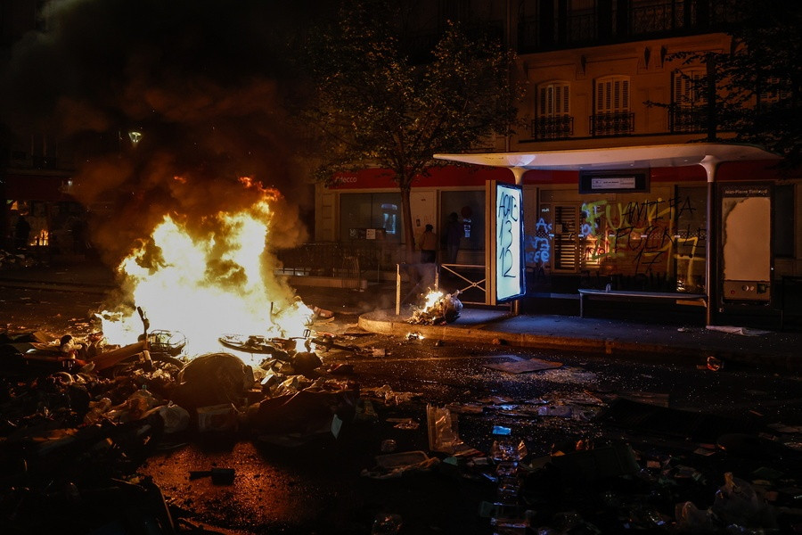 Επεισόδια Παρίσι