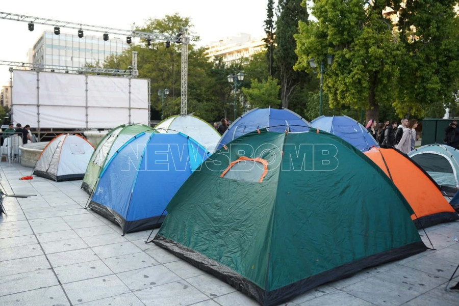 Σύνταγμα - Σκηνές