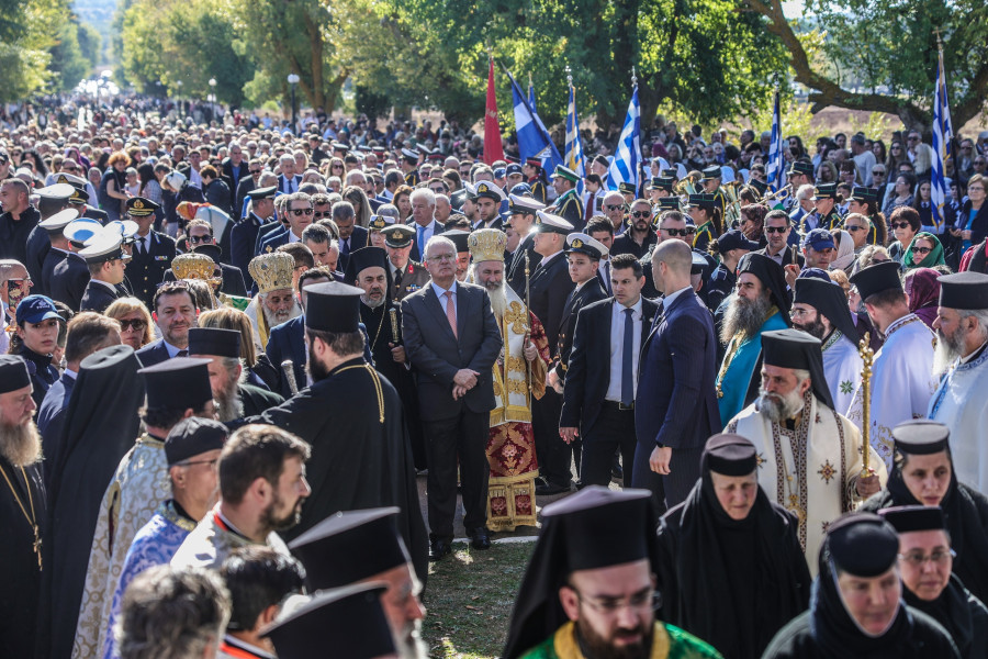 ΕΠΙΣΚΕΨΗ ΤΟΥ ΠΡΟΕΔΡΟΥ ΤΗΣ ΔΗΜΟΚΡΑΤΙΑΣ ΚΩΝΣΤΑΝΤΙΝΟΥ ΑΝ. ΤΑΣΟΥΛΑ ΣΤΗΝ ΚΕΦΑΛΟΝΙΑ  (ΘΟΔΩΡΗΣ ΜΑΝΩΛΟΠΟΥΛΟΣ/Γ.Τ ΠΡΟΕΔΡΙΑ ΔΗΜΟΚΡΑΤΙΑΣ/EUROKINISSI)