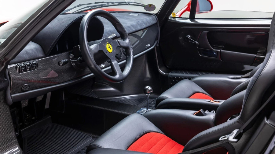 ferrari-f50-auction-3.jpg