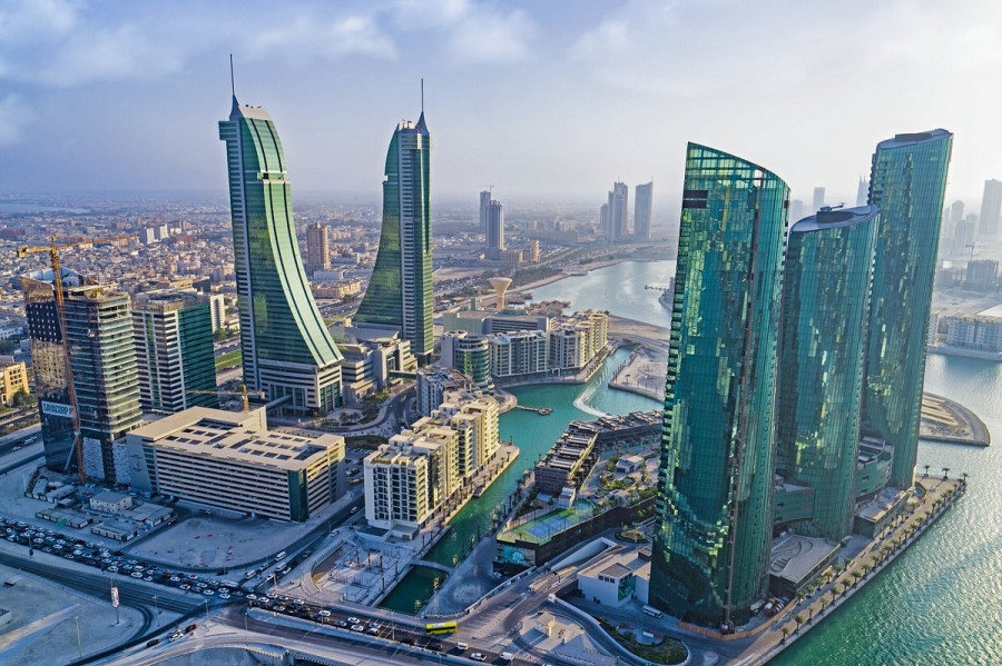 1793252074147-141056080-manama.jpg