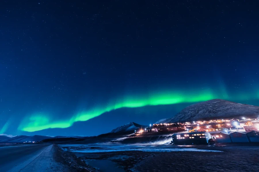 arctic-longyearbyen.webp