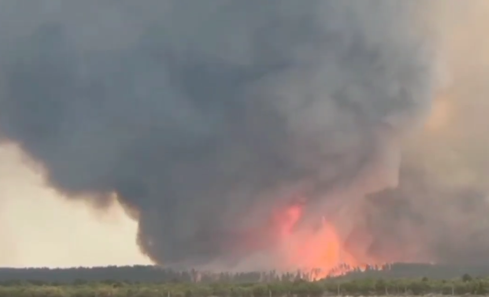 Πυροστρόβιλος: Τι είναι ο «ανεμοστρόβιλος φωτιάς» που σημειώθηκε στις ΗΠΑ - Ανάλυση του Meteo