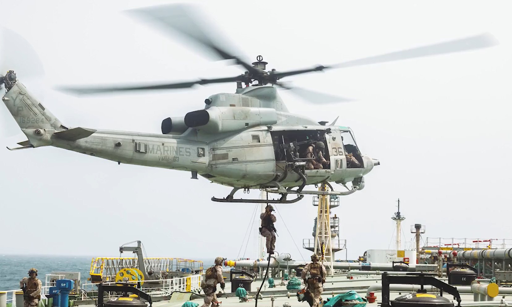 CENTCOM: Αμερικανοί πεζοναύτες επιβιβάστηκαν σε εμπορικό πλοίο για να το απομακρύνουν από το Ιράν