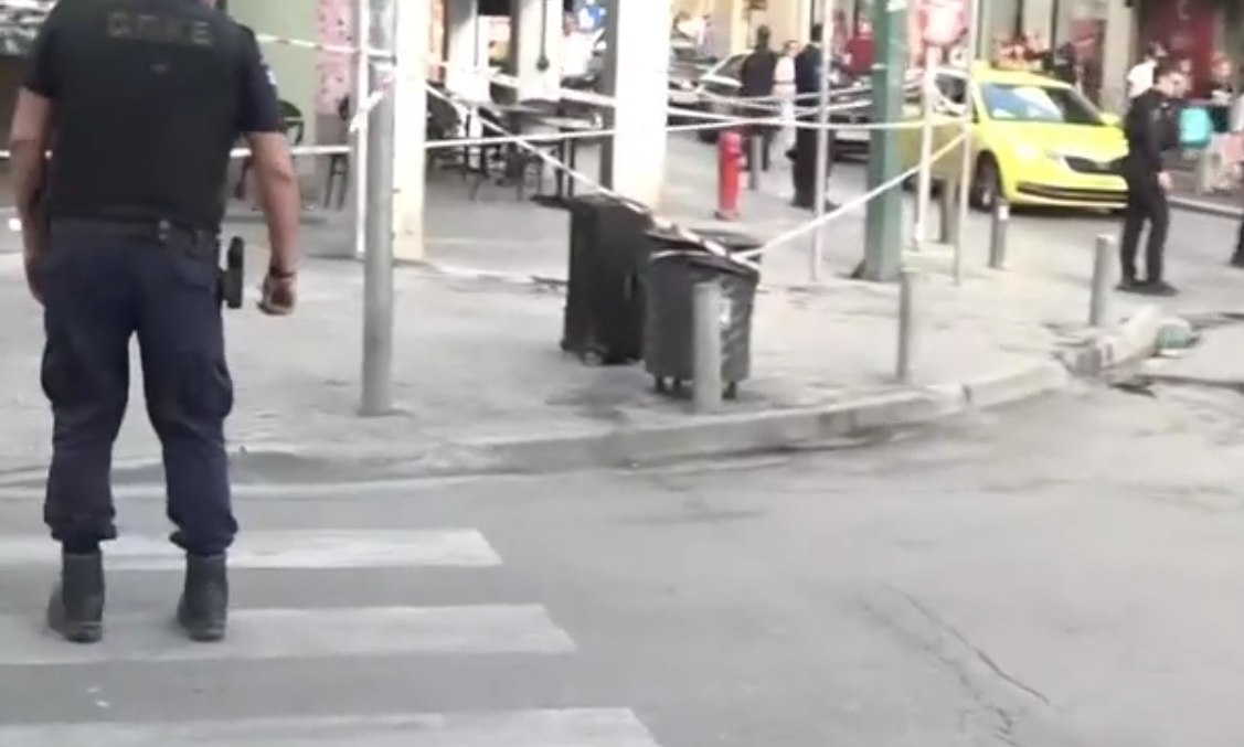 Συναγερμός στο Μοναστηράκι - Εντοπίστηκε ύποπτη βαλίτσα