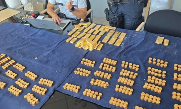 Βέλγιο: Οικοδόμοι βρίσκουν θησαυρό 9 εκατ. ευρώ στους τοίχους σπιτιού