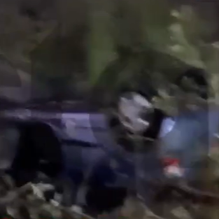 Τραγωδία στον Βαρνάβα: Νεκρή 74χρονη μετά την πτώση του αυτοκινήτου της σε βαθύ ρέμα - Βίντεο