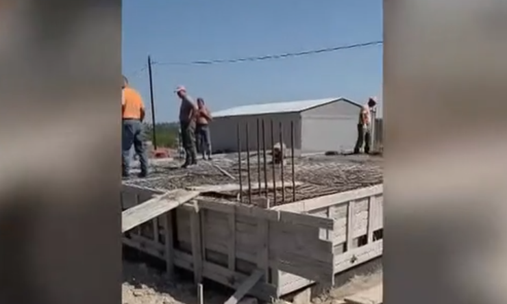Σουφλί: Οι ντόπιοι χτίζουν σπίτι και το χαρίζουν σε όποιο ζευγάρι εγκατασταθεί στην περιοχή