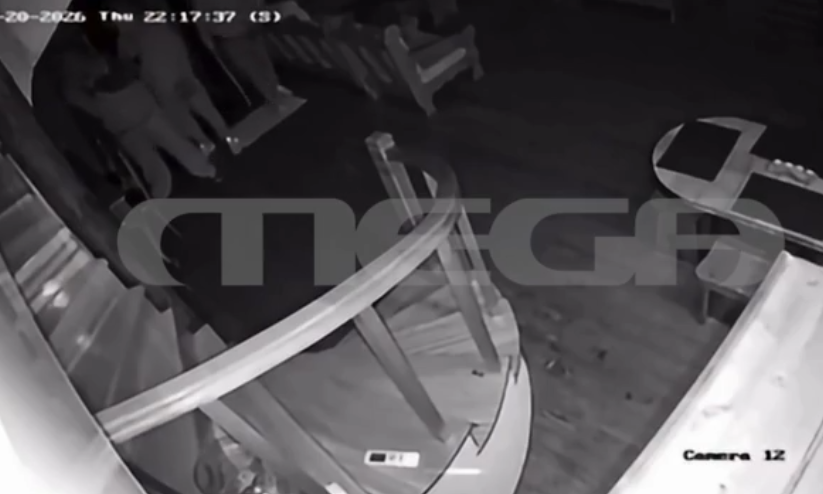 Νέα Πεντέλη: Τρόμος για 18χρονο - Διαρρήκτες εισέβαλλαν στο σπίτι του, δείτε βίντεο