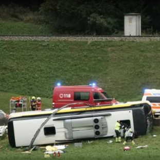 Ελβετία: Πολύνεκρο δυστύχημα με τουριστικό λεωφορείο από την Ολλανδία