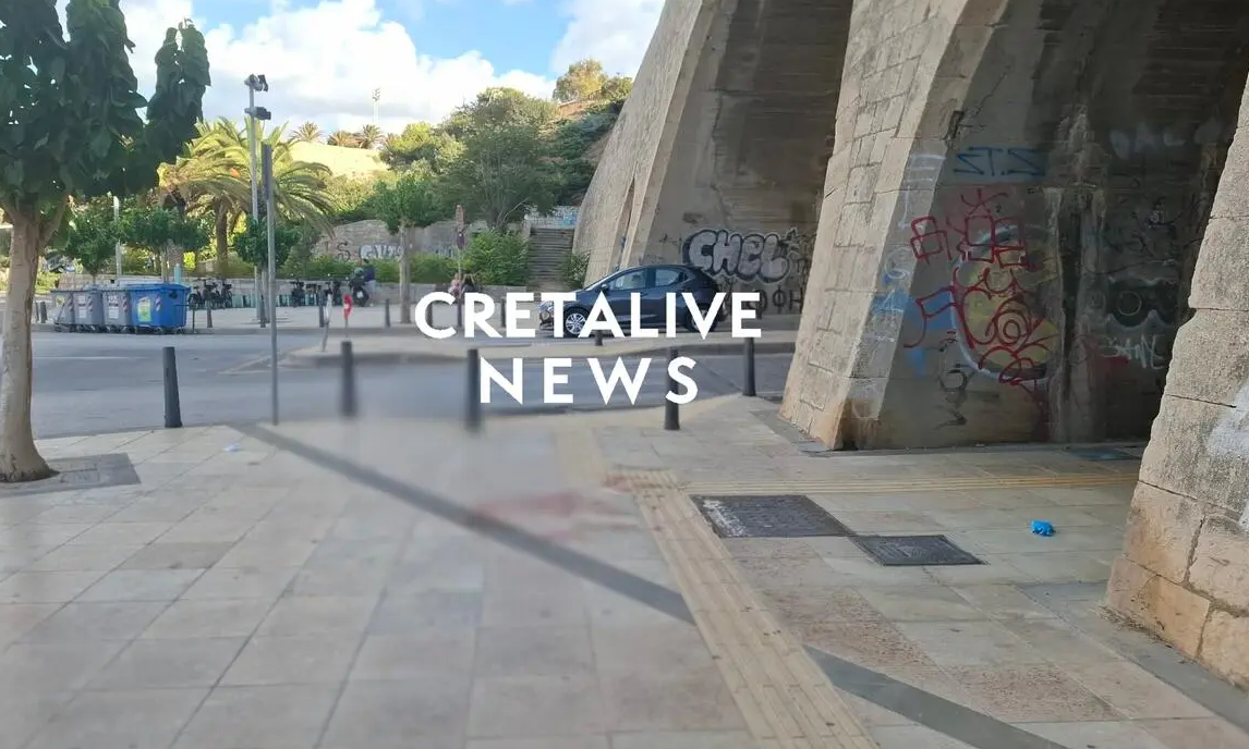 Συναγερμός στο Ηράκλειο: Γυναίκα έπεσε από τα Ενετικά Τείχη