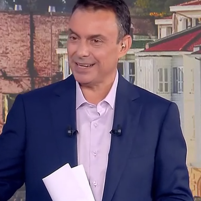 Δημήτρης Οικονόμου: «Ένας σαμάνος-γιατρός του είπε να κάτσει τρεις μέρες» - Το σχόλιο του Πιτταρά