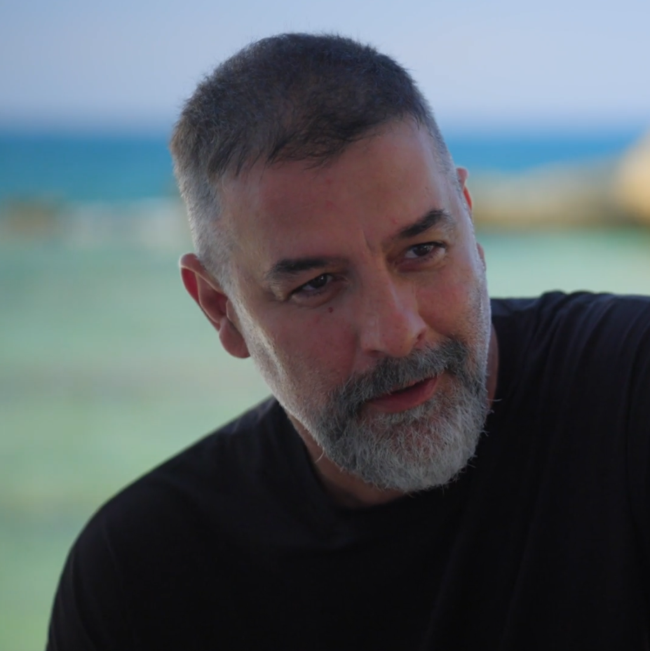 Δυο Μαύρα Πουκάμισα spoiler: Η Μαρκέλλα χάνει τον έλεγχο με τον Μανούσο