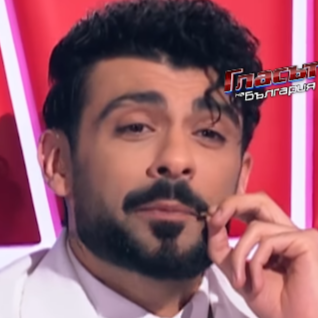 Κριτής στο «The Voice» Βουλγαρίας τραγούδησε Σώτη Βολάνη στα ελληνικά και έγινε viral