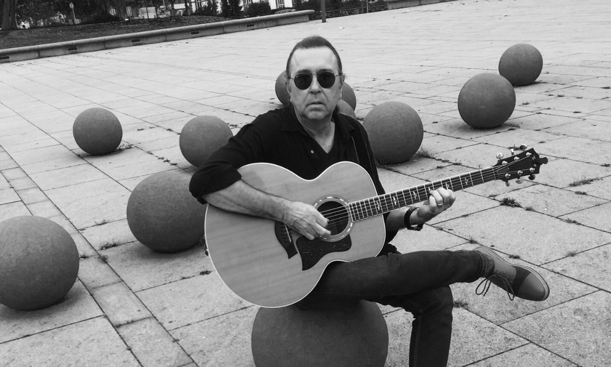Πέθανε ξαφνικά σε ηλικία 73 ετών ο David Surkamp,  ιδρυτής των Pavlov’s Dog