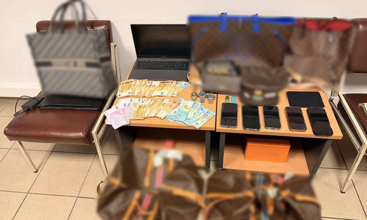 Απάτη με ΜΚΟ: Μπλόκαραν το λογαριασμό μητέρας παιδιού με καρκίνο - Πώς την ξεγέλασαν